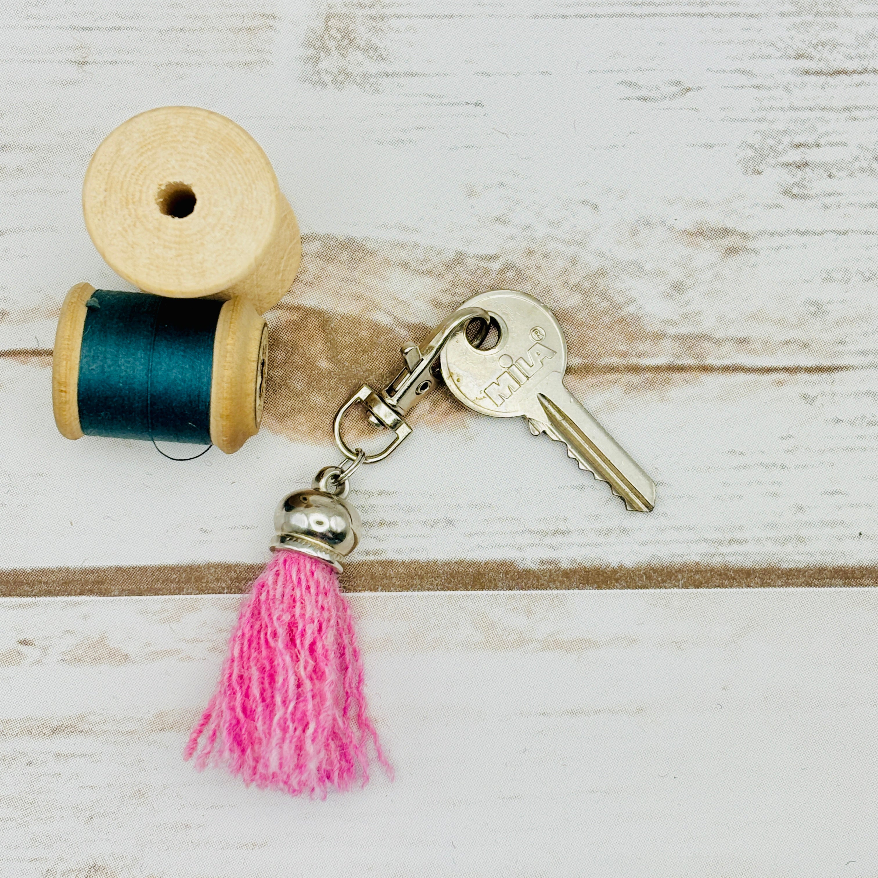 Plain Colour Harris Tweed Tassel Keyring