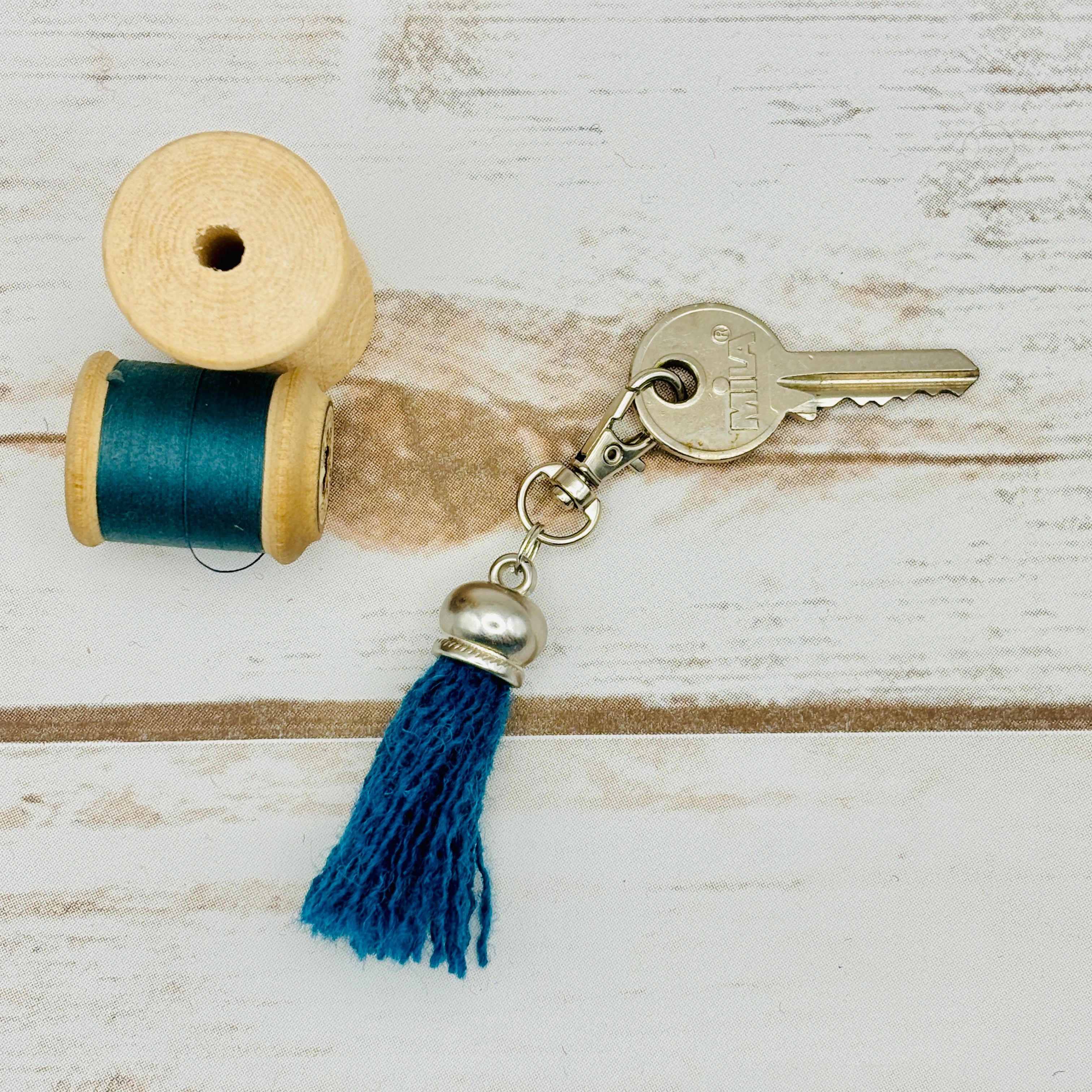 Plain Colour Harris Tweed Tassel Keyring