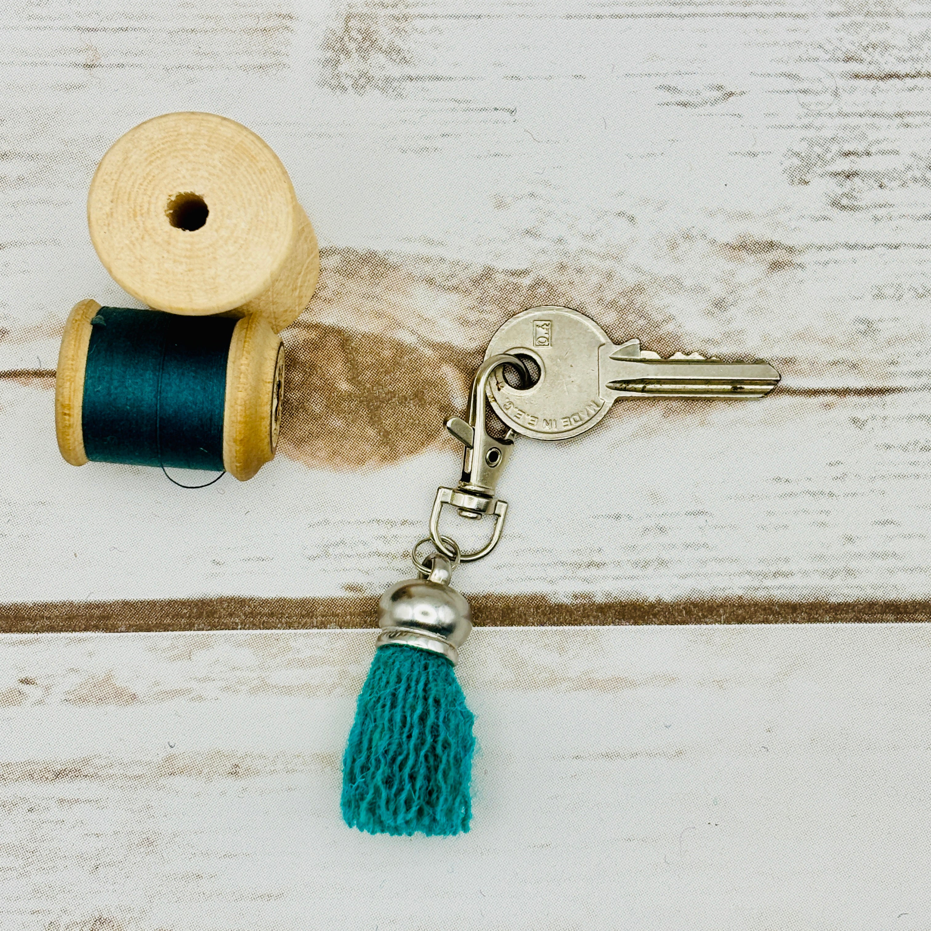 Plain Colour Harris Tweed Tassel Keyring