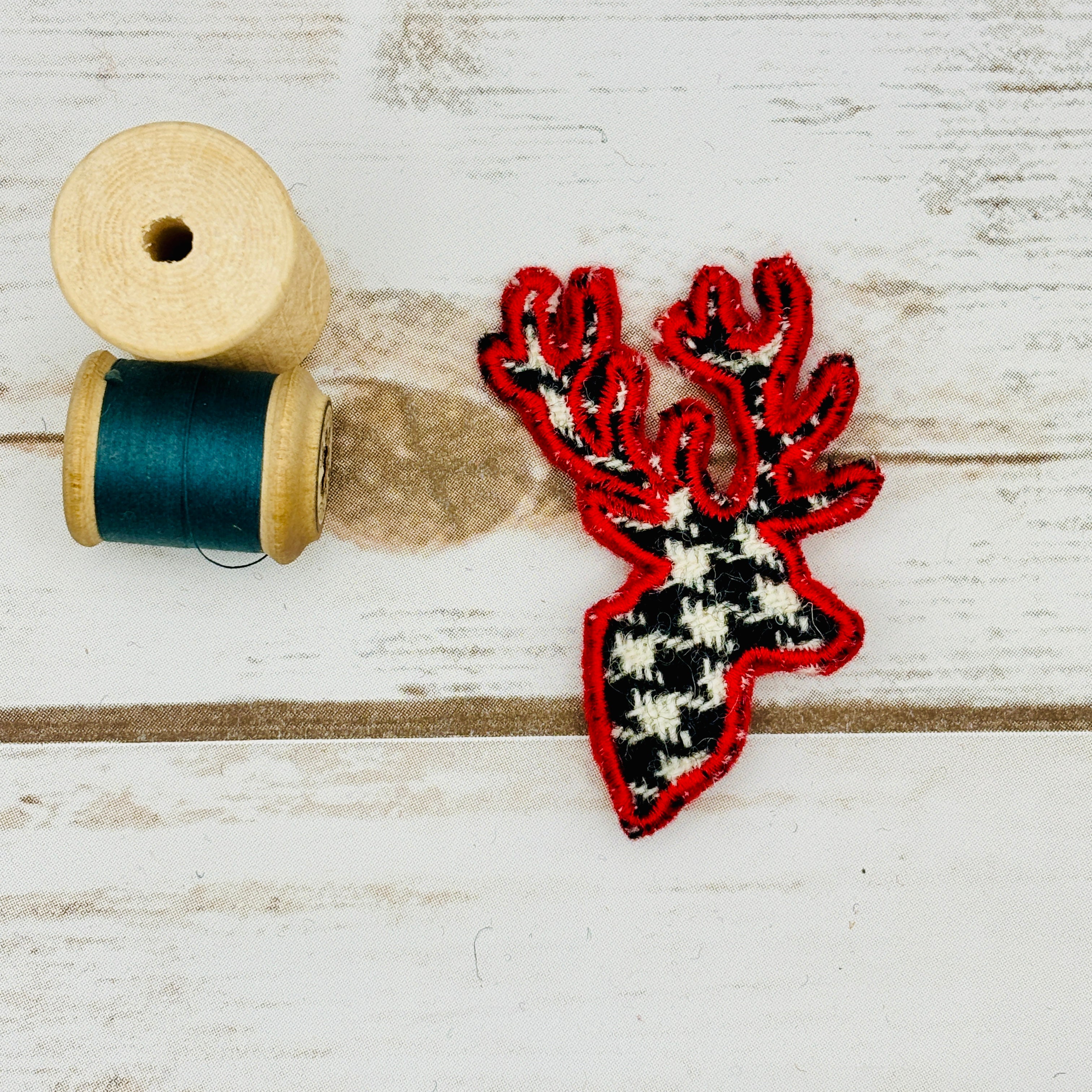 Stag - Harris Tweed Brooch