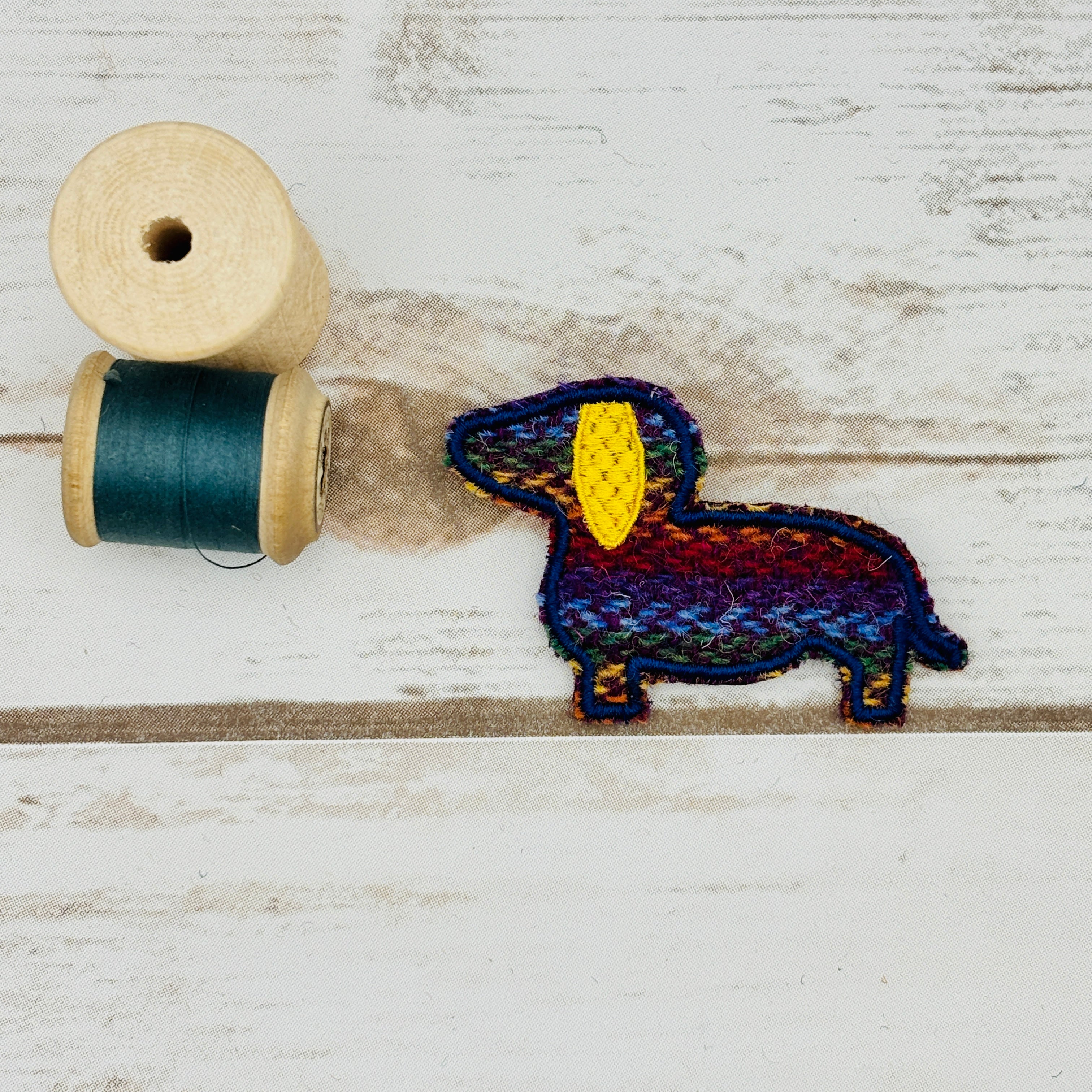 Dachshund - Harris Tweed Brooch