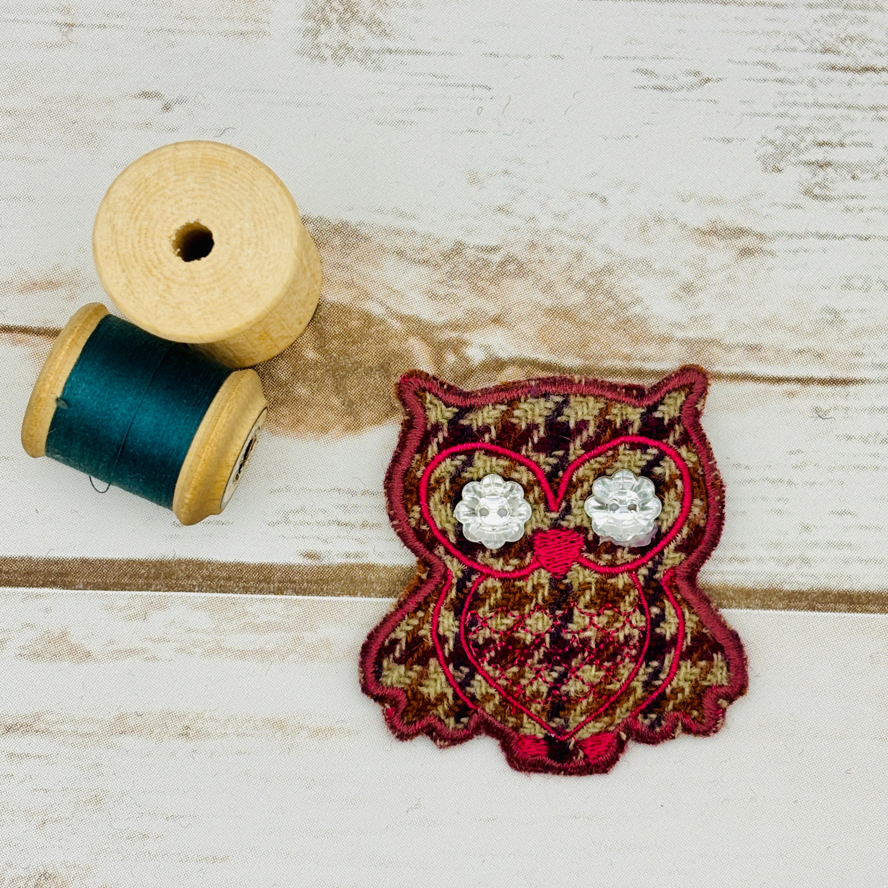 Owl - Harris Tweed Brooch