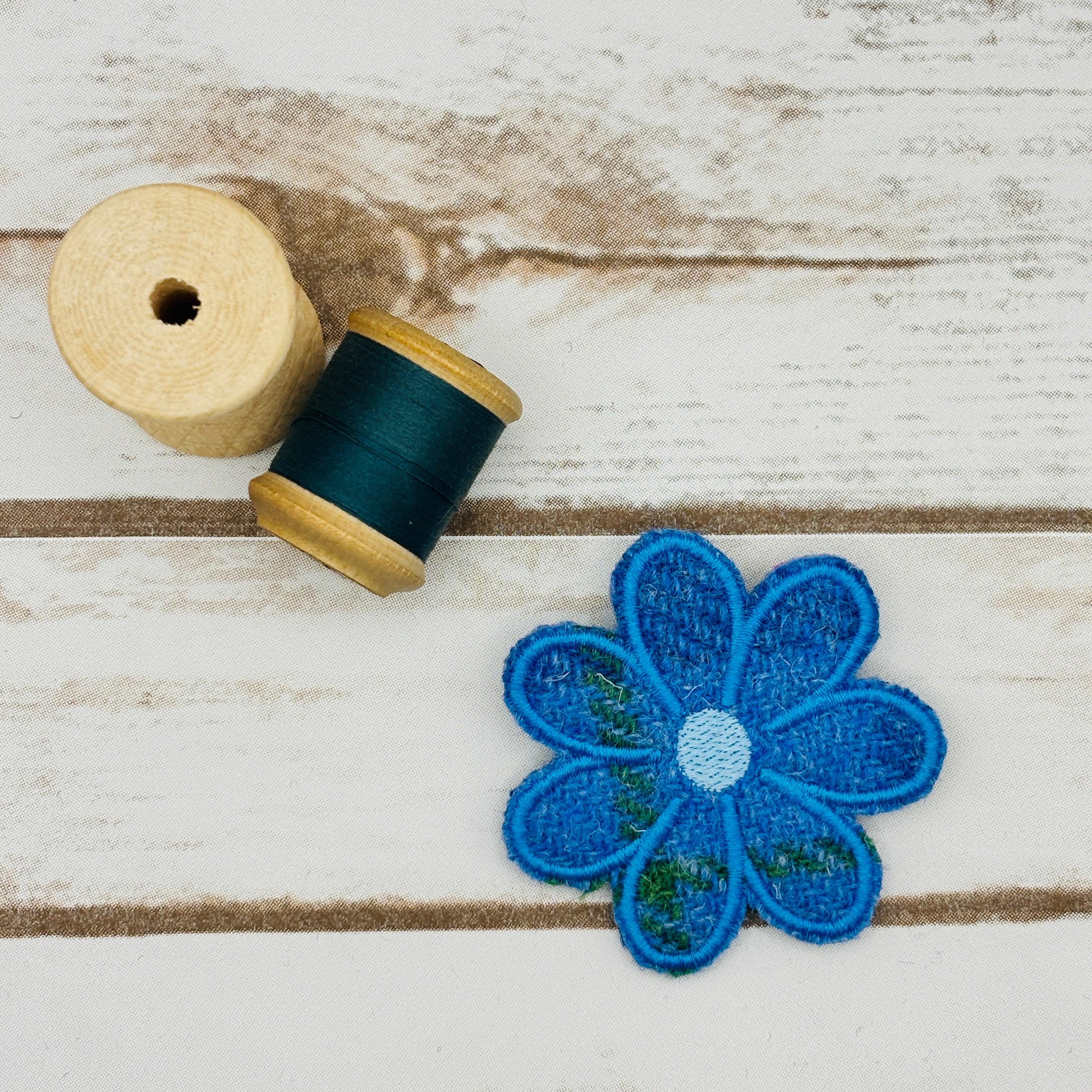 Flower - Harris Tweed Brooch