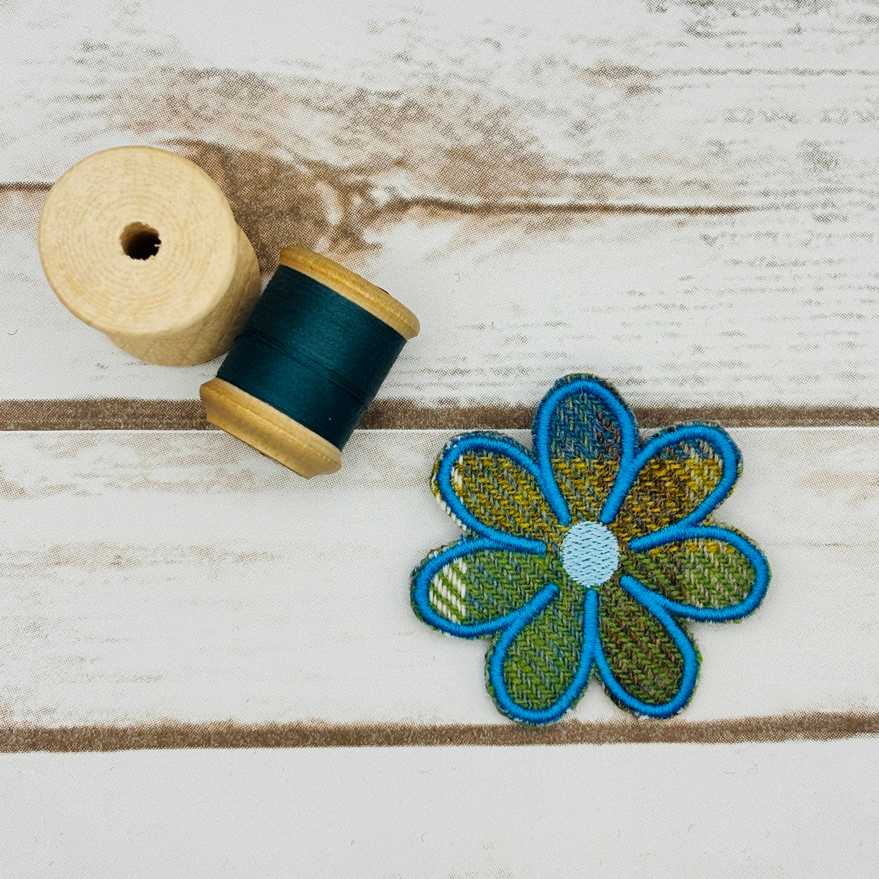 Flower - Harris Tweed Brooch