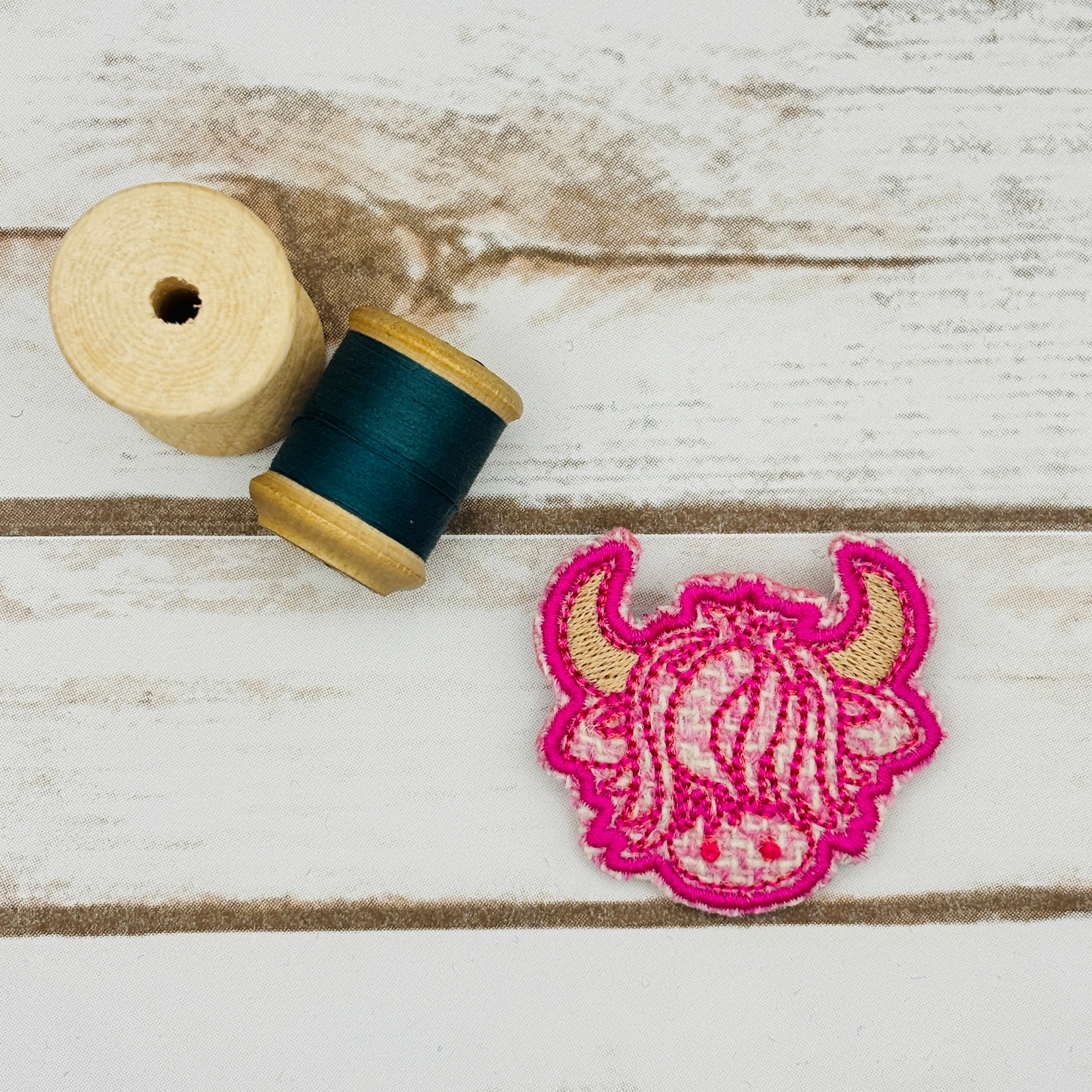 Highland Coo - Harris Tweed Brooch