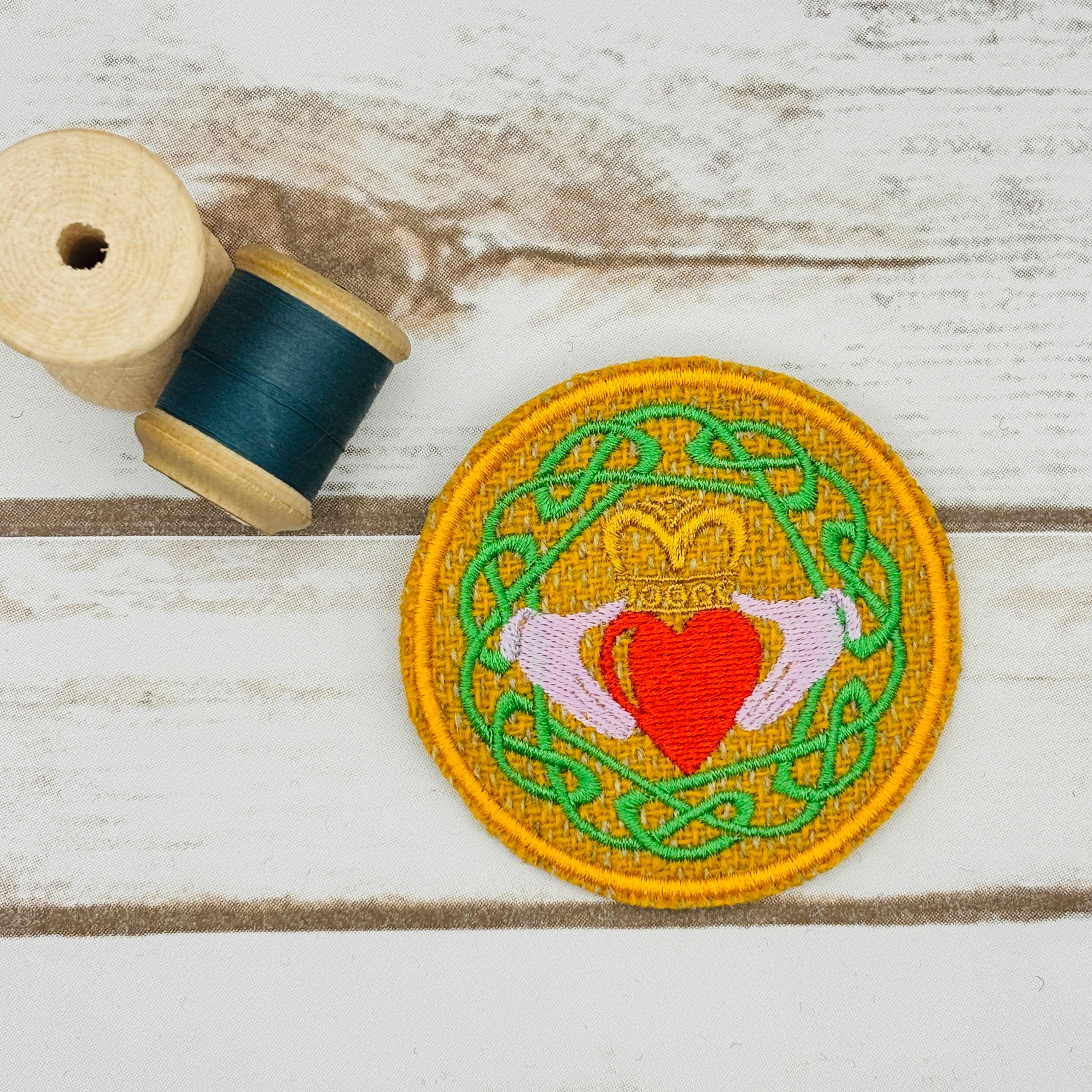 Claddagh - Harris Tweed Brooch