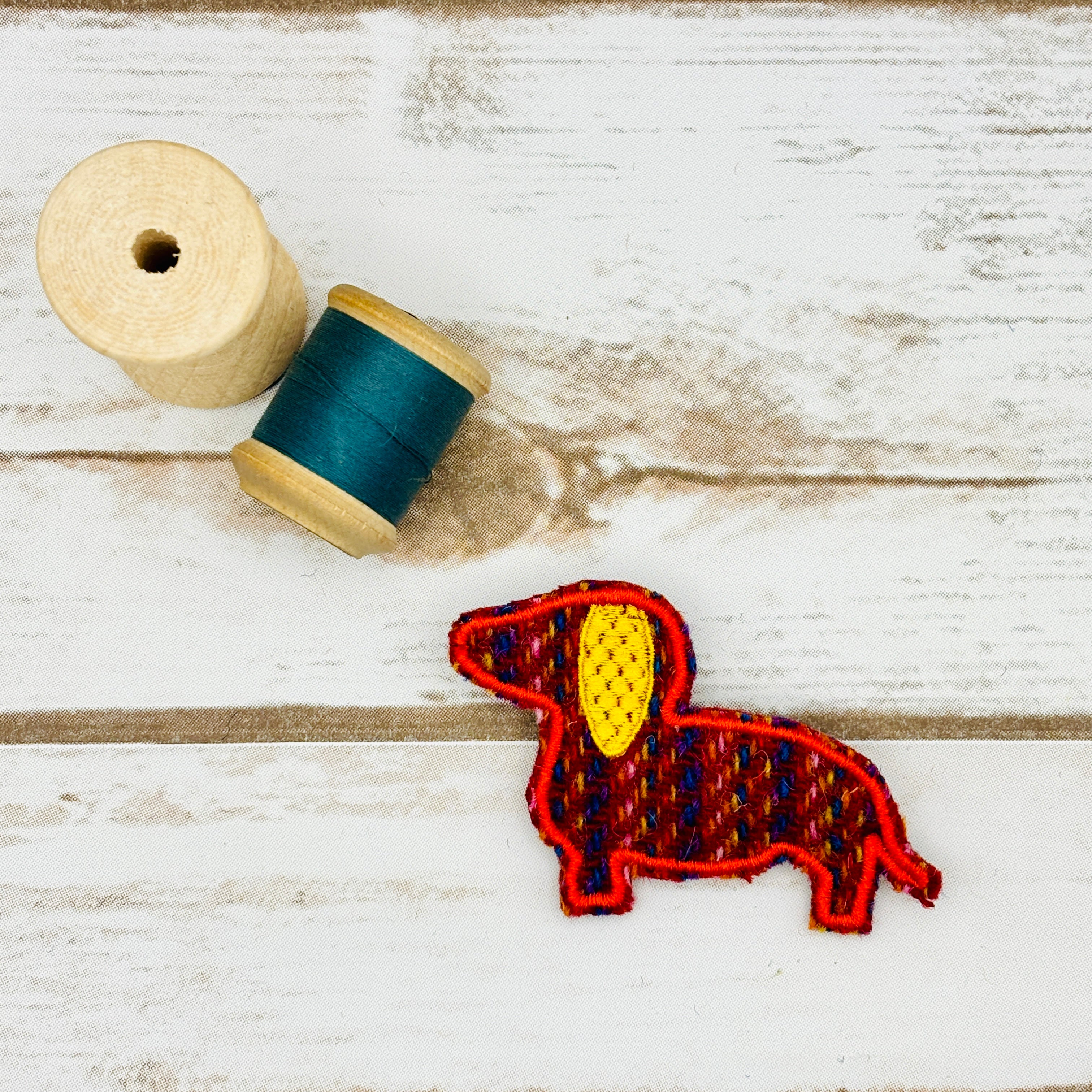 Dachshund - Harris Tweed Brooch