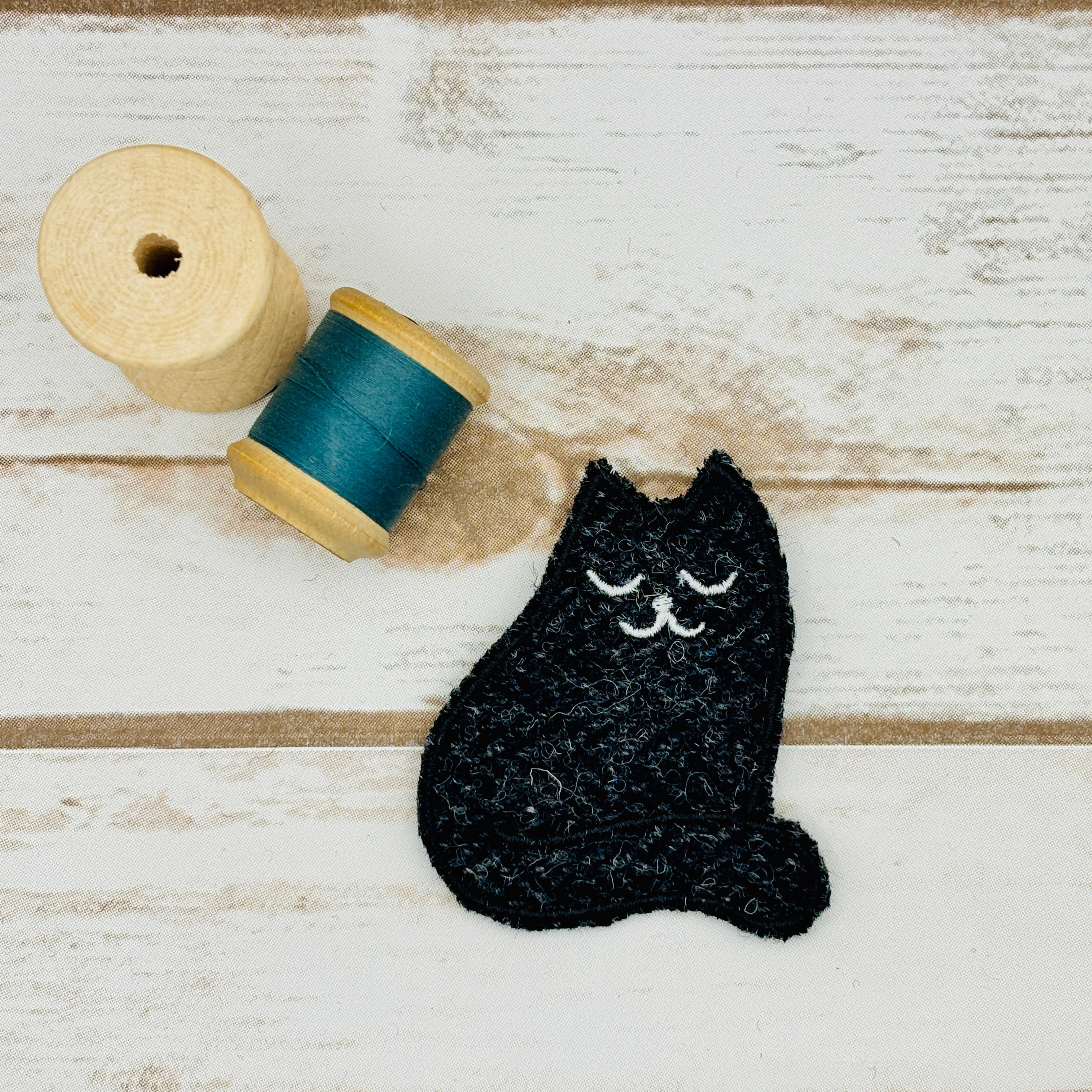 Cat - Harris Tweed Brooch