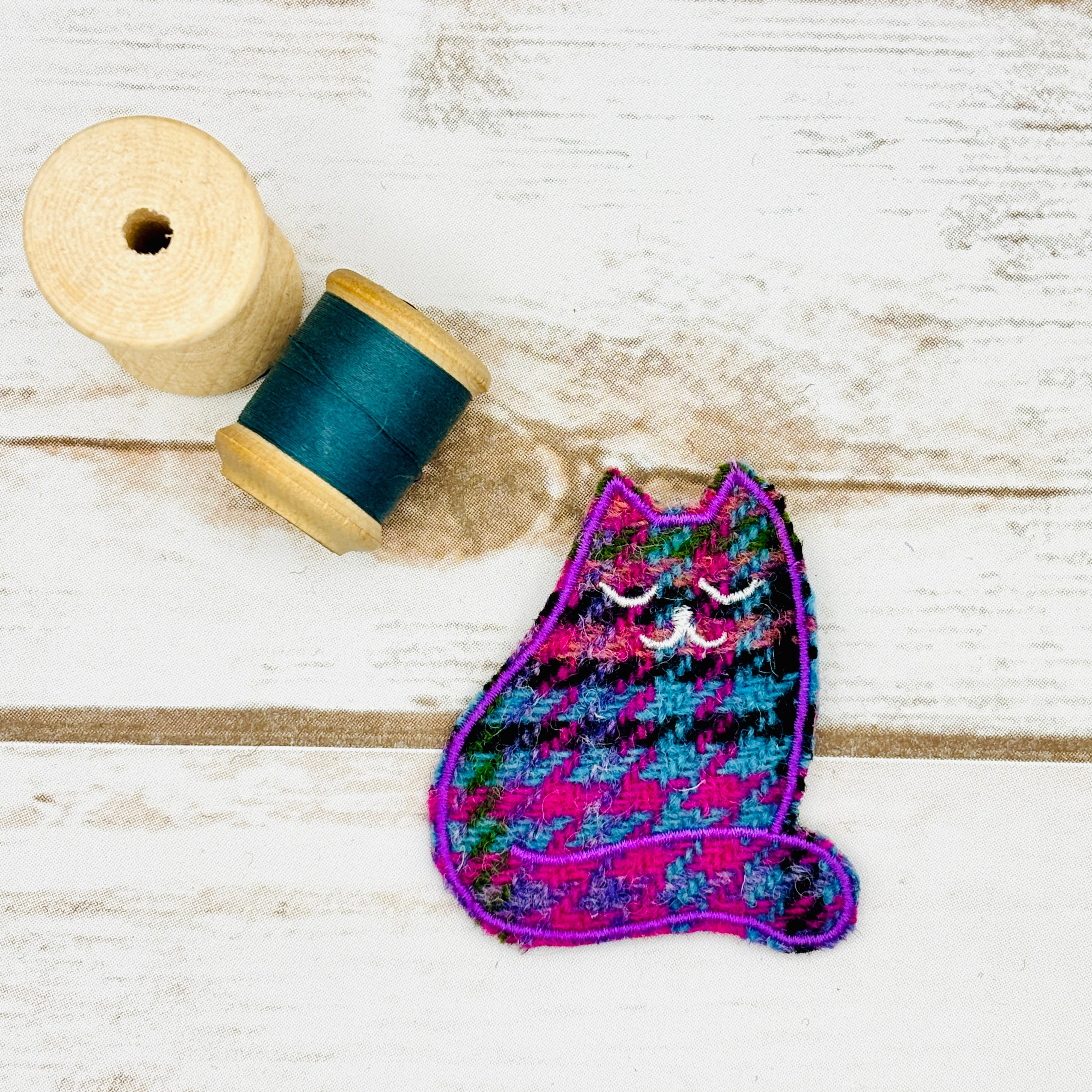 Cat - Harris Tweed Brooch