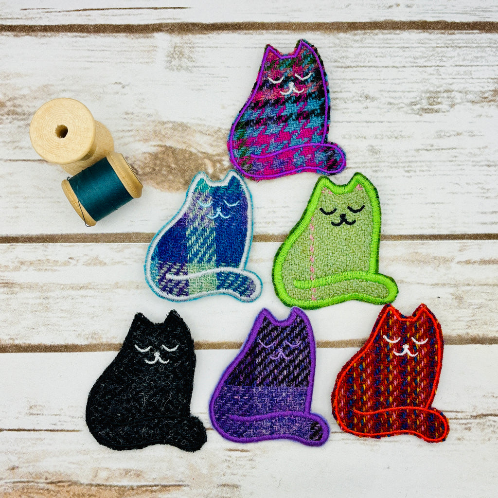 Cat - Harris Tweed Brooch