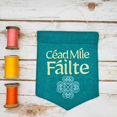 Céad Míle Fáilte - A hundred thousand welcomes - Irish Pennant Wall Hanging
