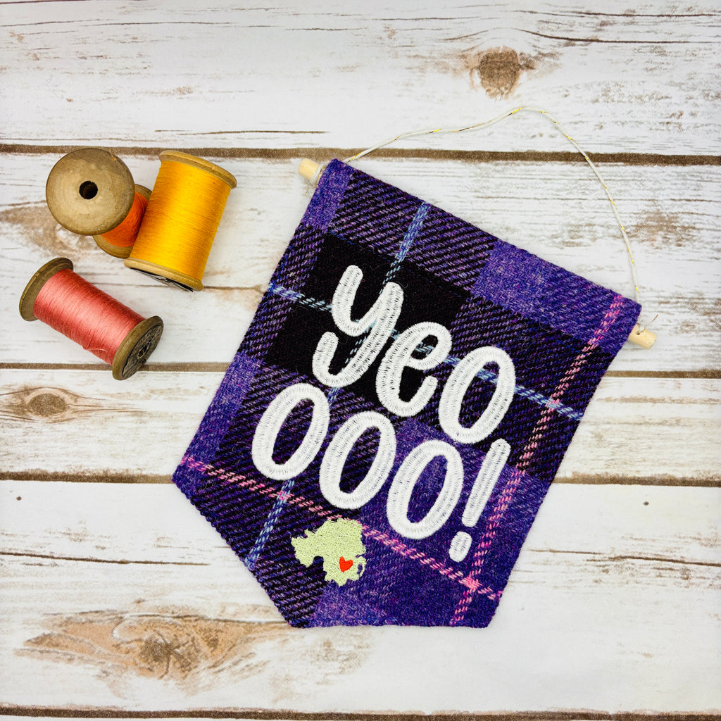 Yeoooo - Pennant Wall Hanging